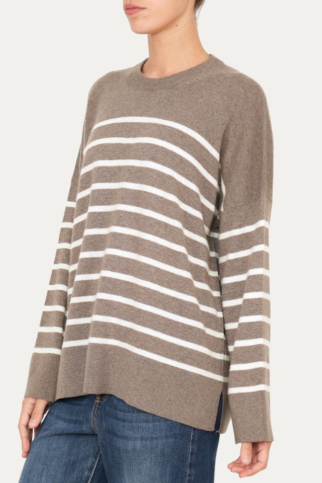 Maglione morbido a righe - Noce/Panna